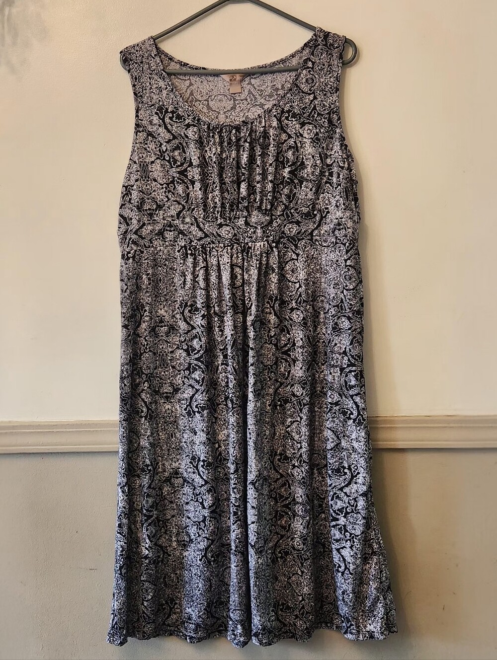 White Stag Black & White Paisley Midi Dress Size Xl